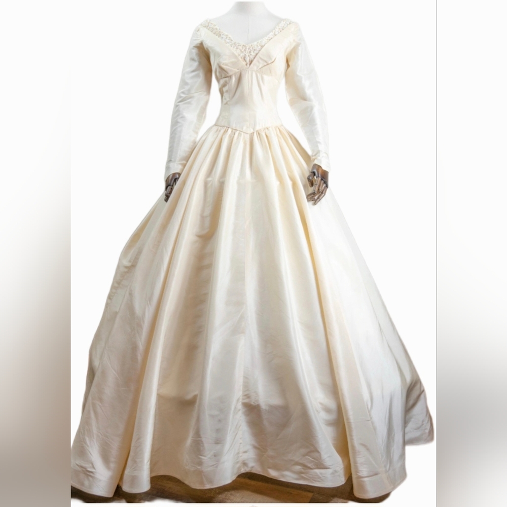 Priscilla of Boston Wedding Gown 50s Raw Silk, Pearl & Sequin Embellished, Small